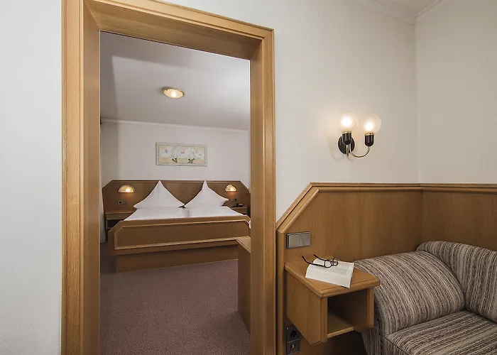 Hotel Unter Den Linden 3*