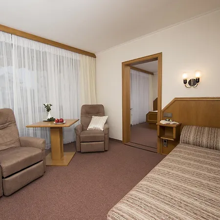 Unter Den Linden 호텔 3*