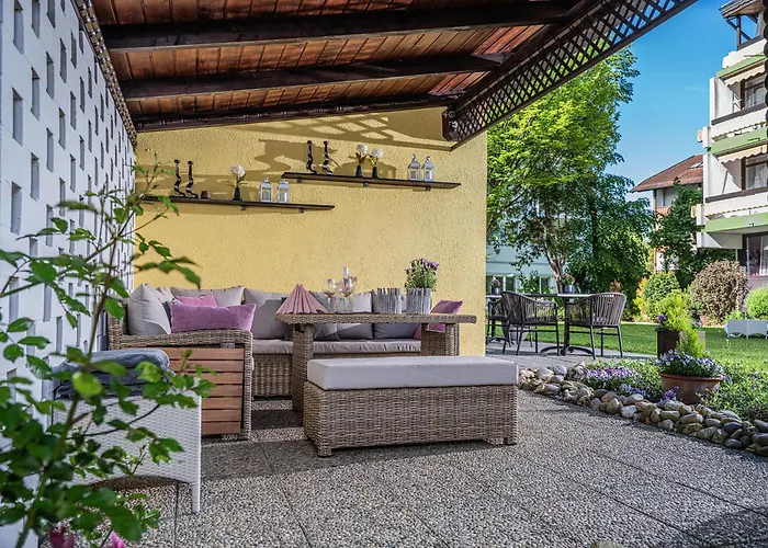 Unter Den Linden Hotell 3*